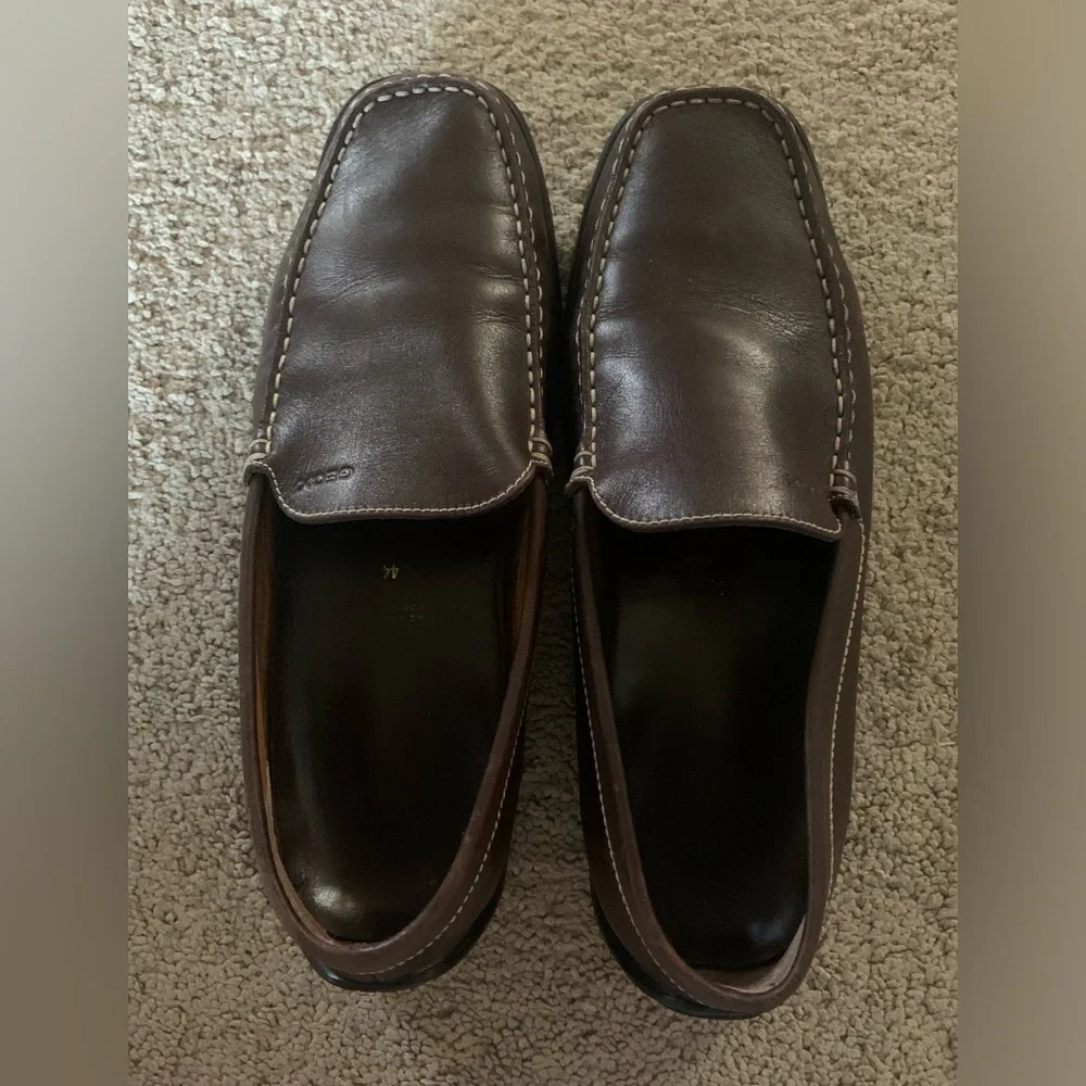 Men’s Geox Loafers size 44 US size 10.5